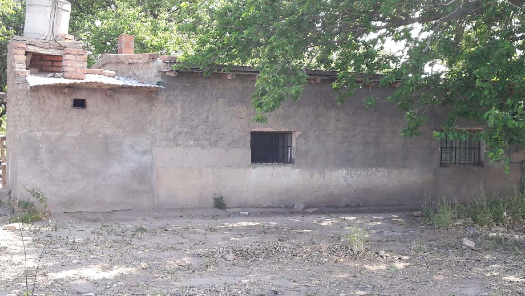 VENDO Finca de 8 hectareas en Las Aguaditas. Casa, frutales Ciruela D'agen,  Durazno, Uvas. San Rafael. Mendoza. 