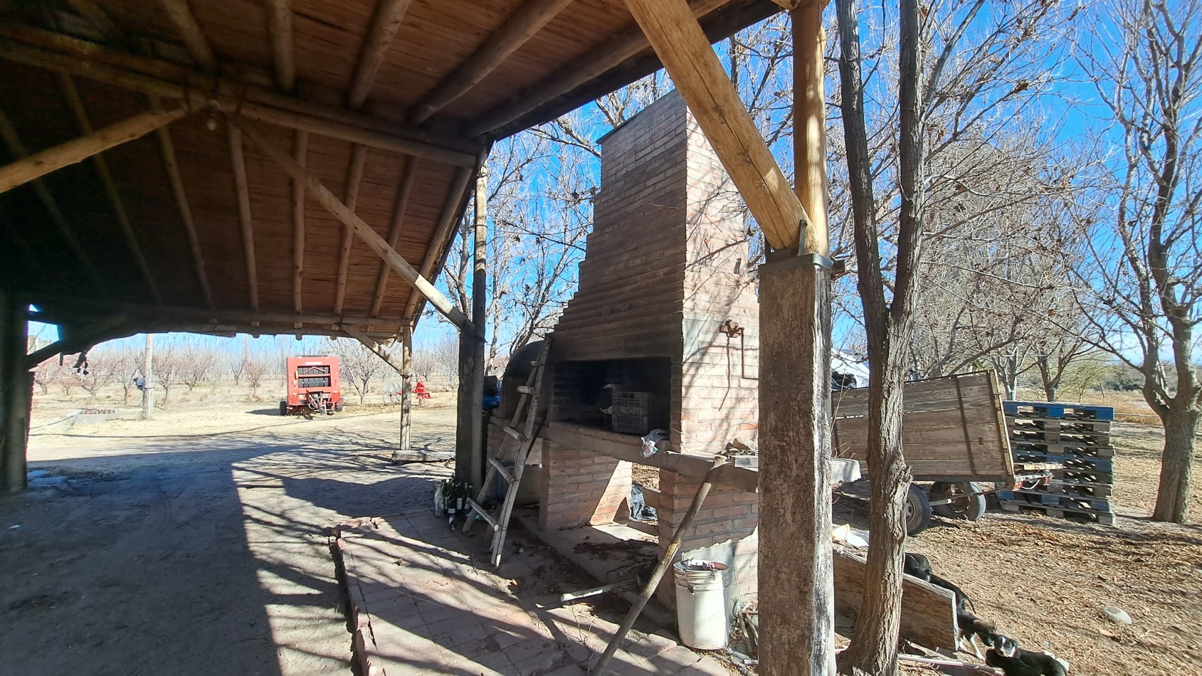 Vendo Finca de 200 has en Alto Algarrobal 18 km aprox. con Casa de San Rafael 