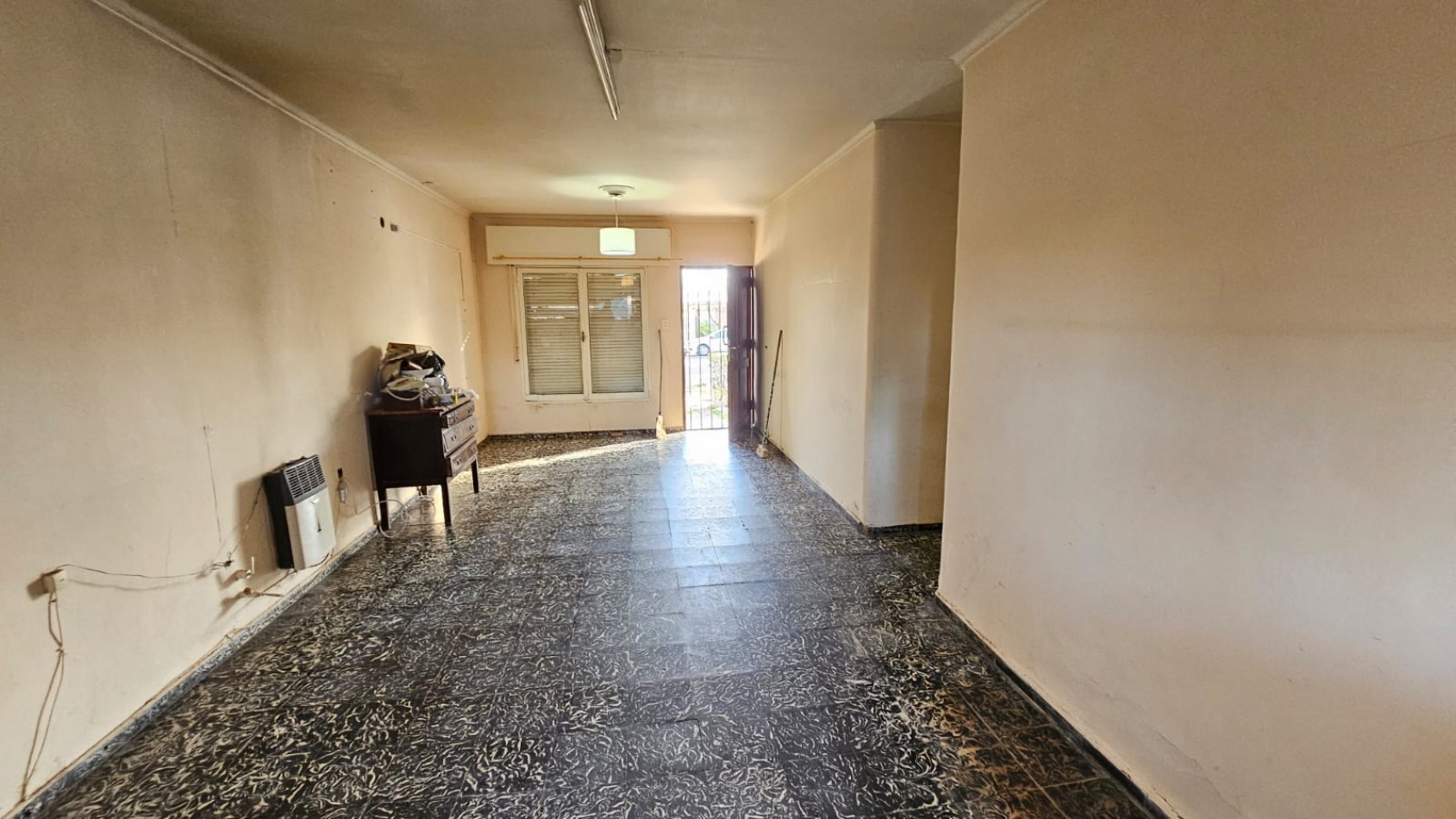 Vendo Casa Amplia Sobre AVENIDA en San Rafael