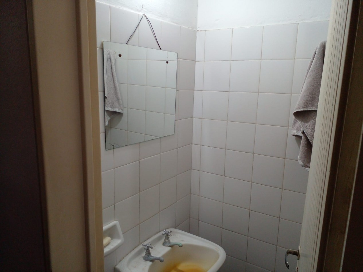 Vendo Casa 4 dormitorios y 2 baños, en B° Unimev, San Rafael, Mendoza Apta credito