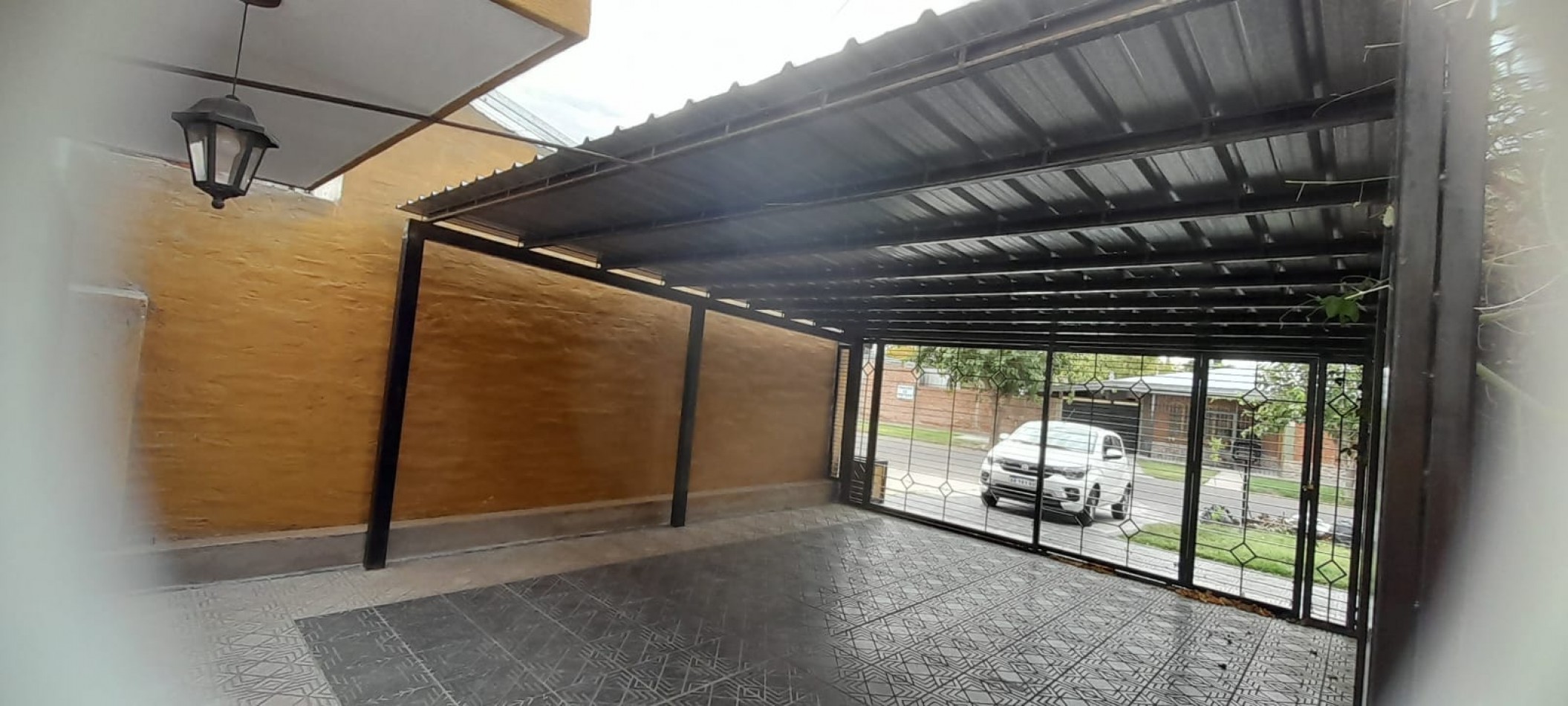 Oportunidad! Casa en Venta tipo Duplex de 3 Dormitorios en Villa Sat, San Rafael