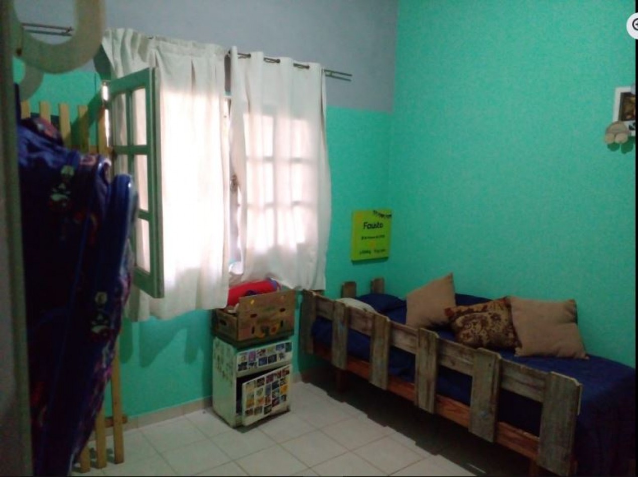 Vendo Casa zona Sauces en San Rafael. Terreno 245 m² y cubiertos 105 m² aprox.