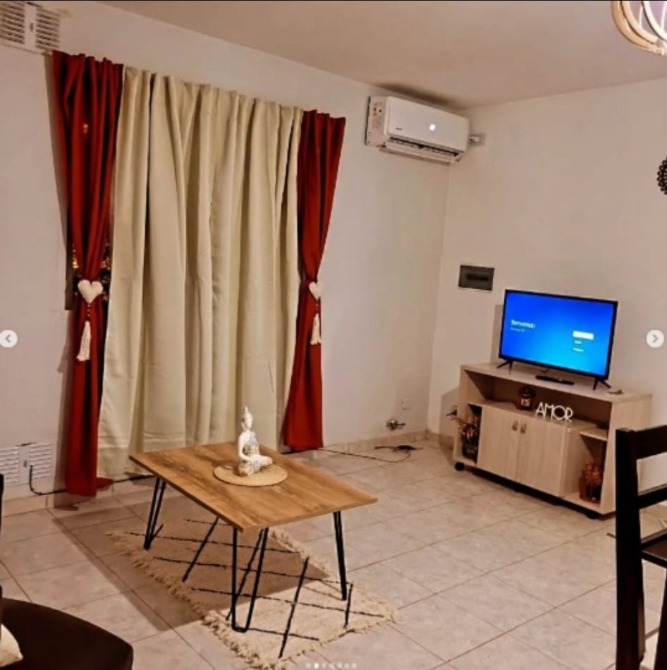 Propiedad con 6 departamentos - Zona Los Sauces y Balloffet, San Rafael  Excelente oportunidad de inversion en una zona estrategica de San Rafael, Mendoza.