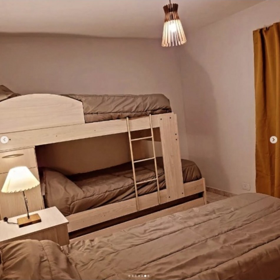 Propiedad con 6 departamentos - Zona Los Sauces y Balloffet, San Rafael  Excelente oportunidad de inversion en una zona estrategica de San Rafael, Mendoza.