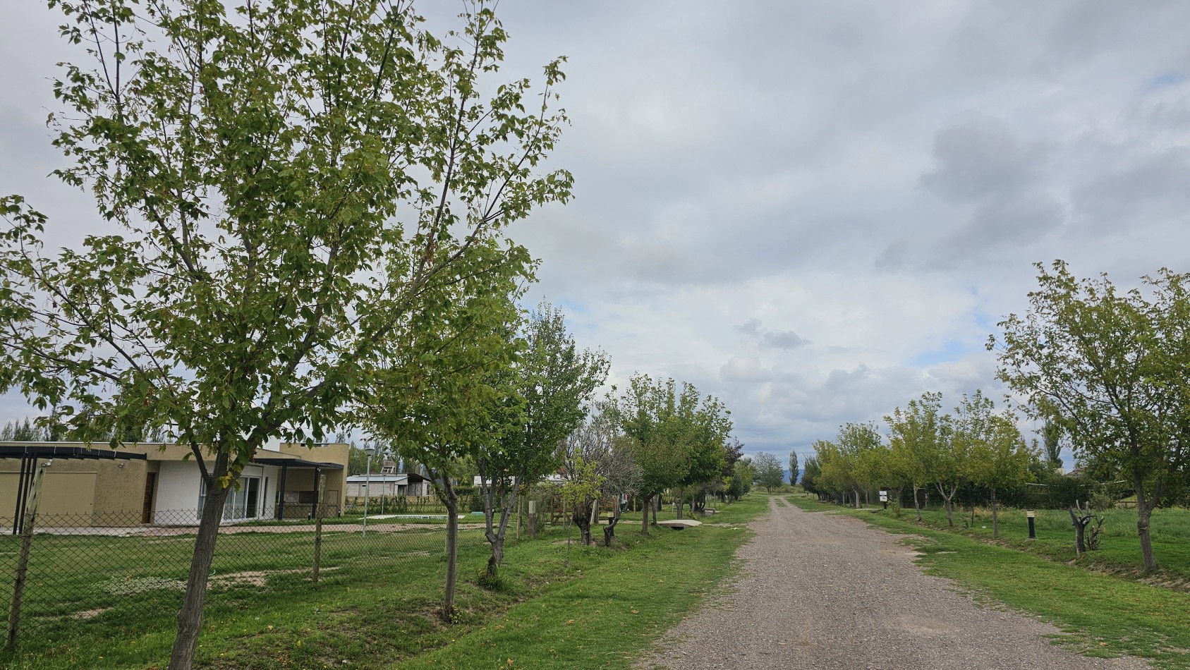 VENDO COMPLEJO DE CABAÑAS equiadaso Casas  2 pilets- 25 DE MAYO, SAN RAFAEL, MENDOZA