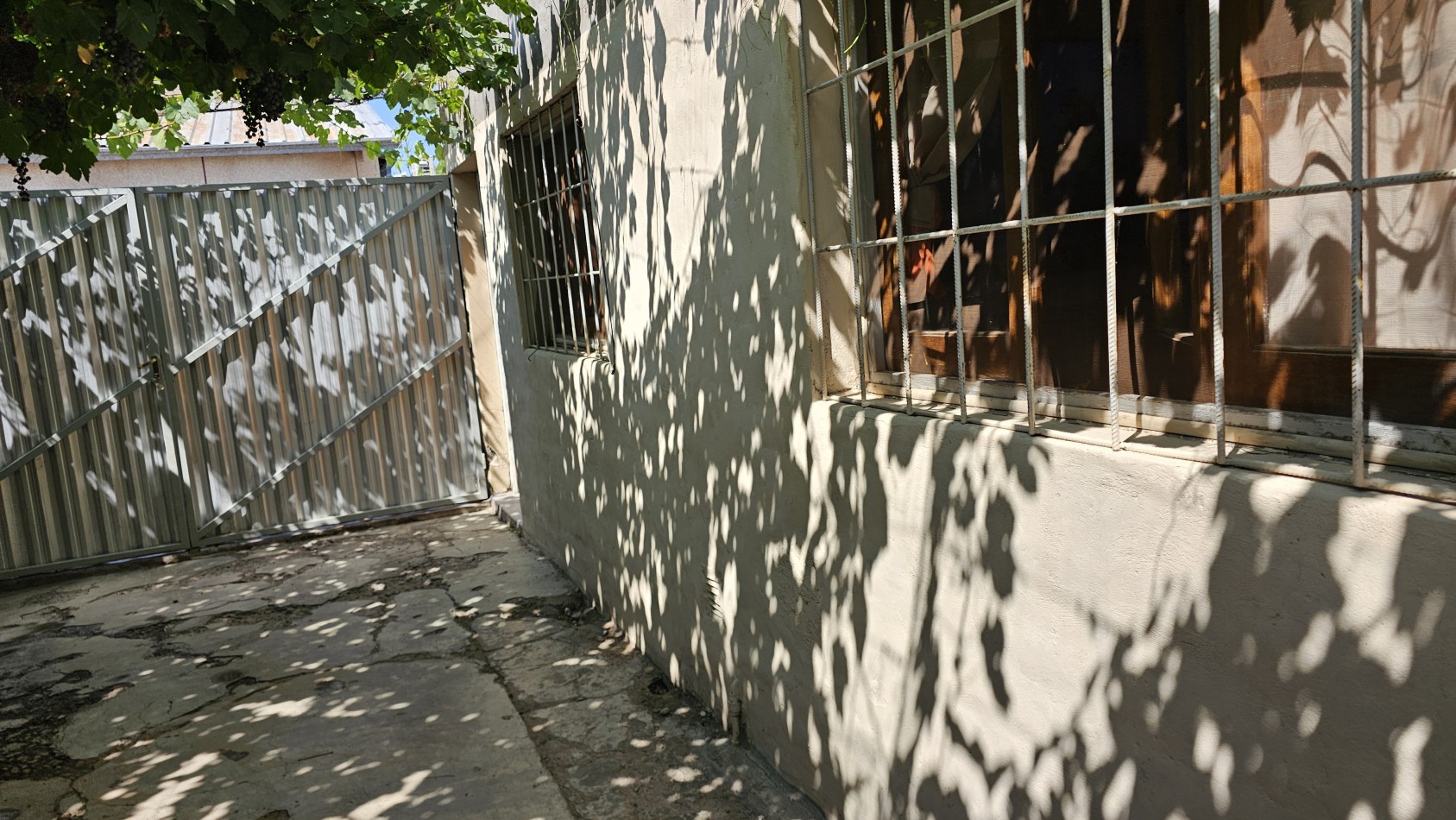 Complejo 3 casas en Venta en San Rafael, Mendoza - 3 Propiedades | Zona Centrica | USD 92.000