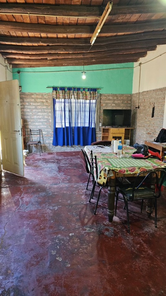 Casa habitable en Patricia Mendocina a 2 cuadras del Vea San Rafael
