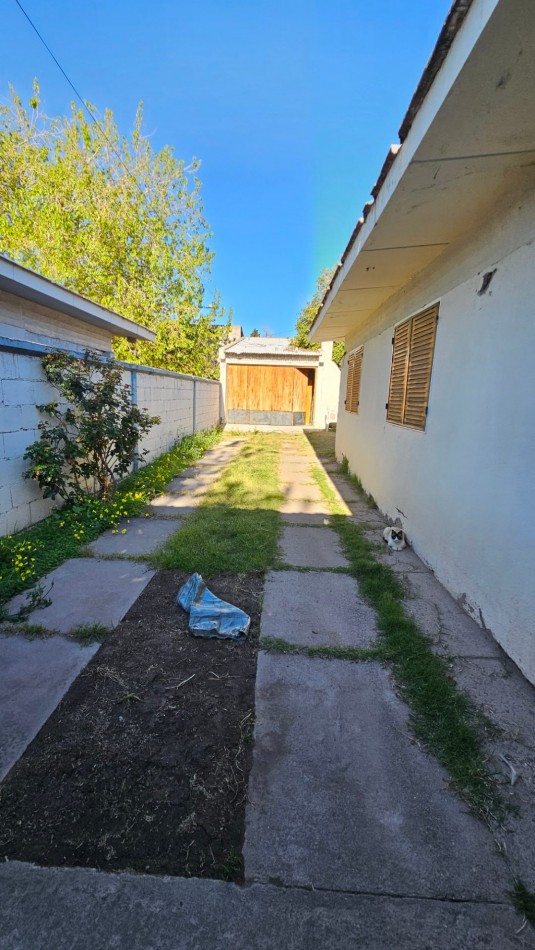 Vendo Casa Amplia de B° Kennedy 3 Dor y 2 Baños. 319 m² San Rafael 