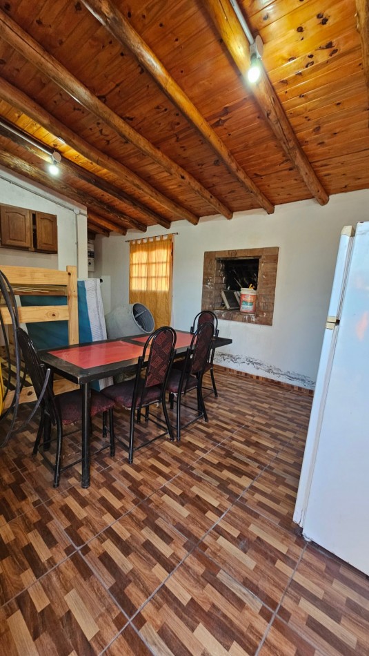 Vendo 6 propiedades comuesta por 4 Cabañas mas 2 casas 