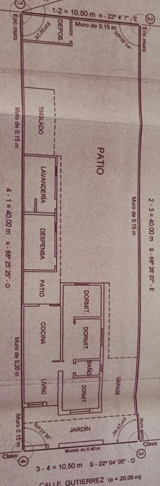Venta de Casa Centrica en San Rafael - 3 Dormitorios, 420 m² Totales a pocos metros de escuelas, centros comerciales y el km 0