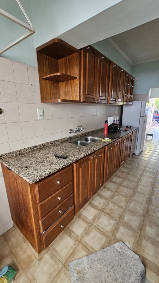Venta de Casa Centrica en San Rafael - 3 Dormitorios, 420 m² Totales a pocos metros de escuelas, centros comerciales y el km 0