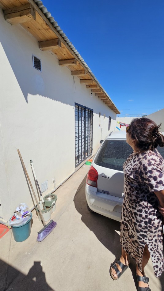Vendo Casa a Estrenar 40.000 + Cuotas de 2 dormitorios y patio. San Rafael
