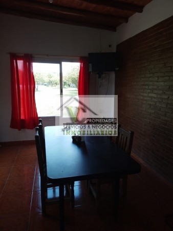 Oferta Vendo Complejo de Cabañas zona Rama Caida camino al Valle Grande, con 2.5 has 