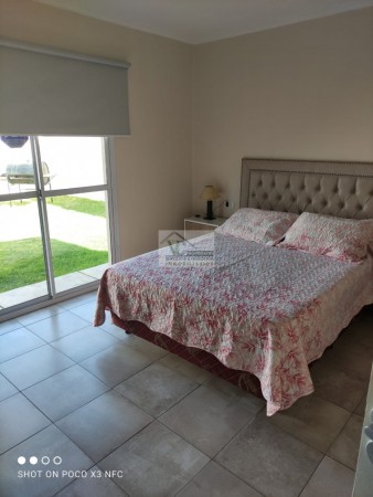 NUEVO. VENDO CASA  a estrenar!!! Zona Av QUIROGA. SAN RAFAEL