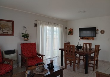 Vendo Casa Quinta zona Calle Malvinas.
